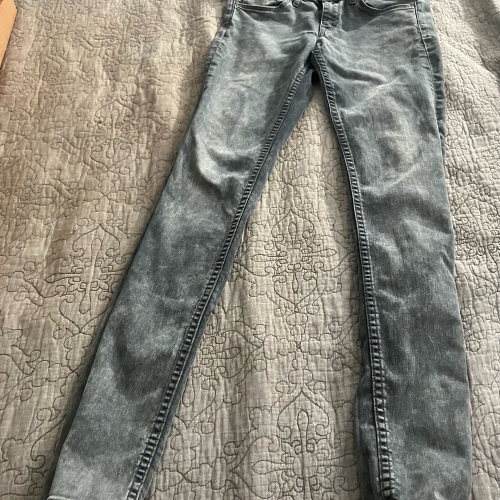 Silver Jeans Gray Skinny Jeans